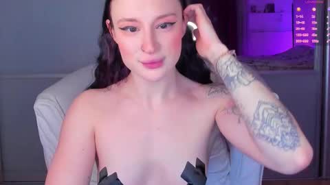 _lorra online show from March 2, 2026, 4:47 pm