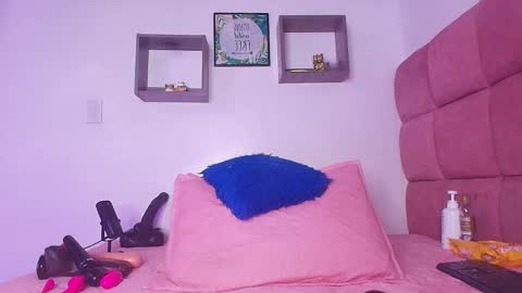 Lorrayne online show from February 27, 2025, 12:02 pm