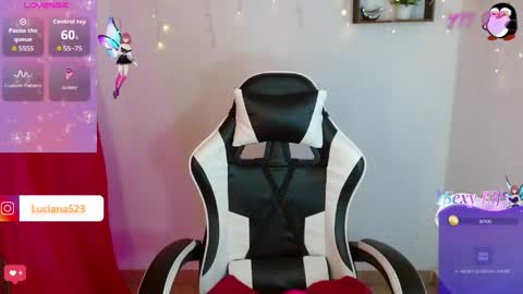 Snapshot of _lucianaa_1 chatting on May 19, 2026, 3:07 pm _lucianaa_1 online show from May 19, 2026, 3:07 pm