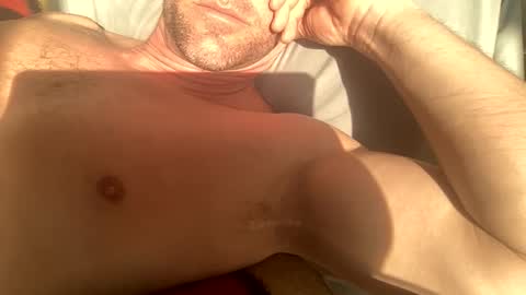 _lululeo_ online show from April 30, 2026, 2:07 am