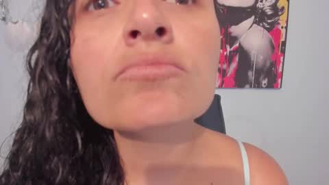  luna  sweet  online show from September 15, 2025, 2:11 am