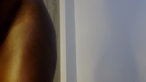 Luna online show from September 27, 2025, 4:50 am