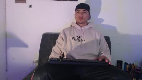 STIVEN online show from January 28, 2025, 12:11 pm