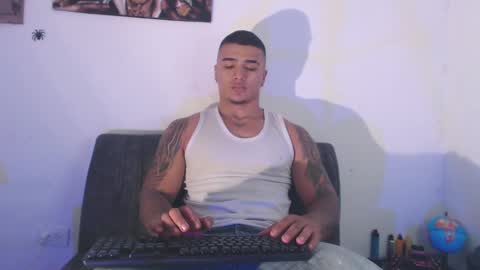 STIVEN online show from February 4, 2025, 12:33 pm