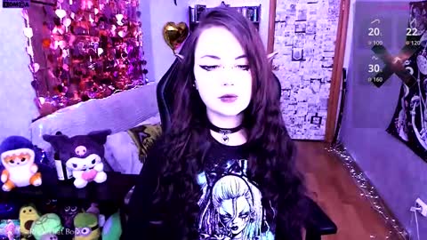 Mia online show from March 3, 2026, 3:45 am