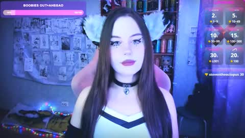 Mia online show from March 26, 2026, 7:03 am