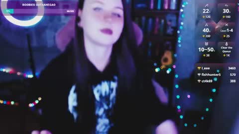 Mia online show from May 25, 2026, 7:31 pm