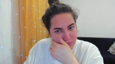 Alexa online show from April 17, 2026, 11:30 pm