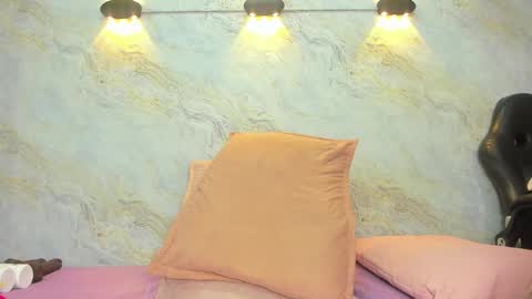 Maddy online show from March 4, 2025, 12:01 pm