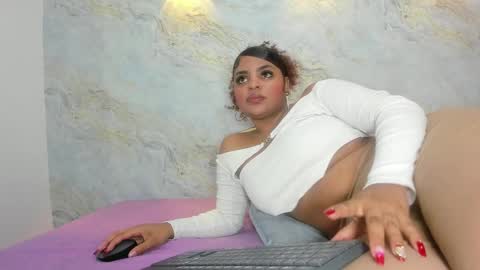 Maddy online show from March 8, 2025, 11:58 am