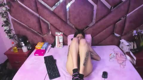 _maleja_19 online show from March 26, 2026, 4:07 am