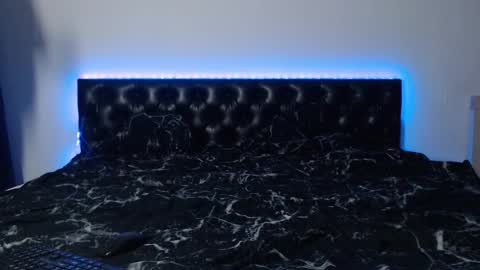 Kate online show from December 3, 2025, 8:29 pm