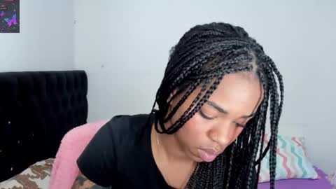 MARCELA online show from February 25, 2025, 9:24 pm