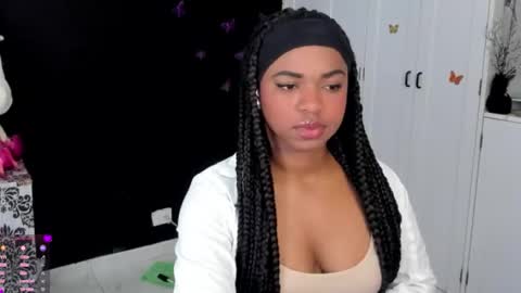 MARCELA online show from November 6, 2025, 7:59 pm