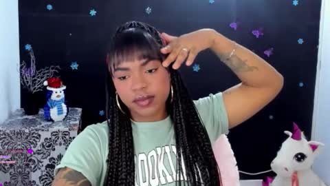 MARCELA online show from November 16, 2025, 10:37 pm