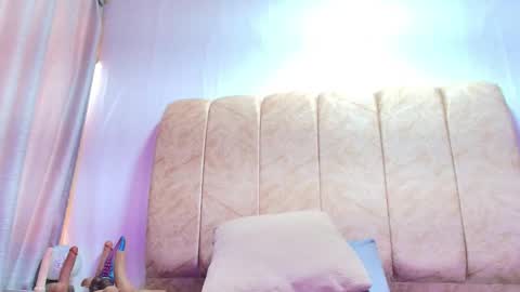 _marcela__ online show from October 3, 2025, 1:41 pm