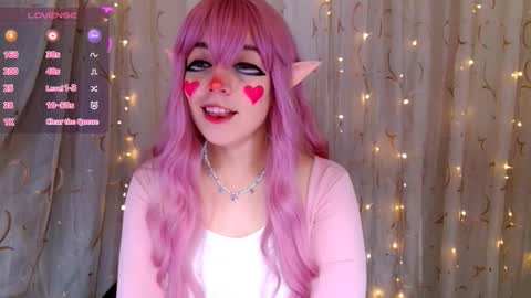 Kira online show from February 8, 2026, 9:02 am