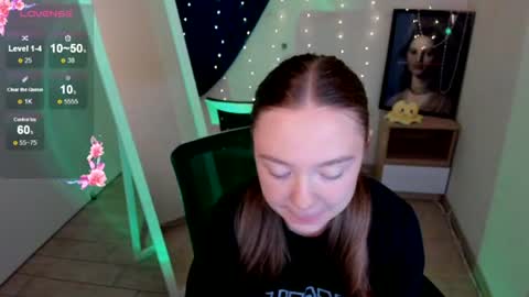 Snapshot of _margoqueen_ chatting on July 3, 2026, 6:31 am Margo online show from July 3, 2026, 6:31 am