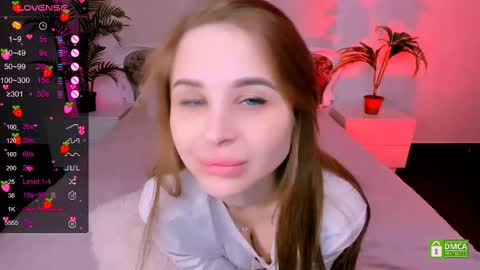 Eva  online show from March 4, 2025, 4:06 am