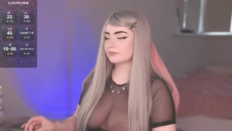 Snapshot of _matadora_ chatting on March 26, 2026, 10:21 am Sadie online show from March 26, 2026, 10:21 am