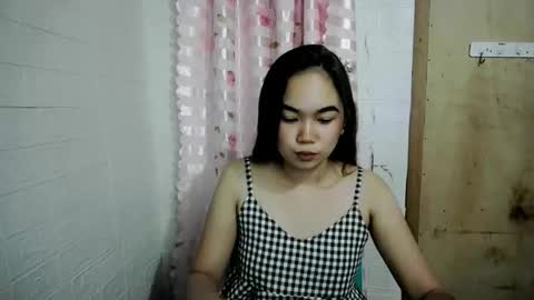 Snapshot of _maureen_ chatting on February 4, 2026, 7:36 am _maureen_ online show from February 4, 2026, 7:36 am
