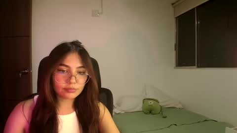 max and abby online show from May 24, 2026, 1:10 am