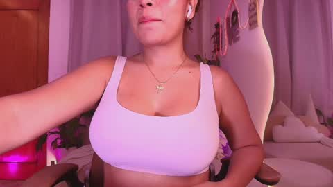 Marce  online show from April 30, 2026, 1:39 pm