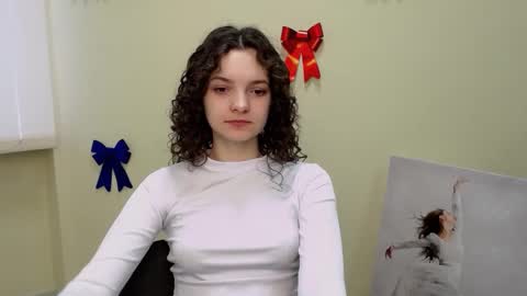 Susie online show from February 23, 2025, 6:49 am