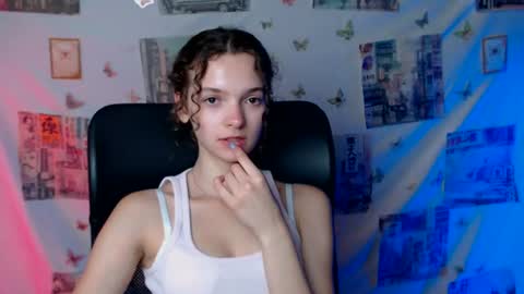 Snapshot of _megasta chatting on June 15, 2026, 6:10 pm Susie online show from June 15, 2026, 6:10 pm