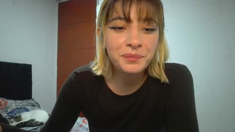Snapshot of _mia_foster1 chatting on May 11, 2026, 6:49 pm Mia-foster online show from May 11, 2026, 6:49 pm