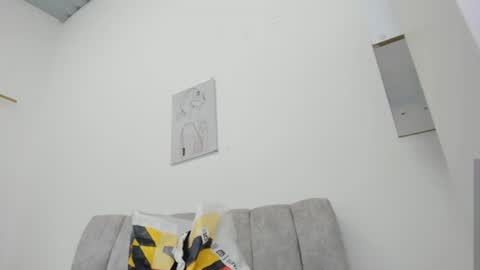 Snapshot of _miarose__ chatting on June 19, 2026, 2:10 pm Miarose online show from June 19, 2026, 2:10 pm