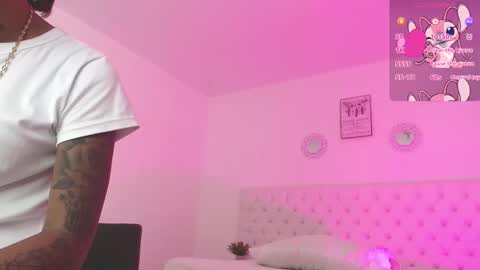 Paula online show from September 9, 2025, 11:43 am