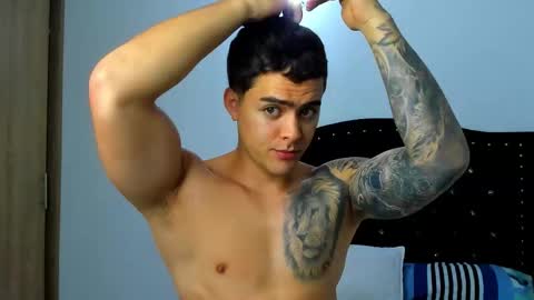 _mike______ online show from January 9, 2026, 12:02 am