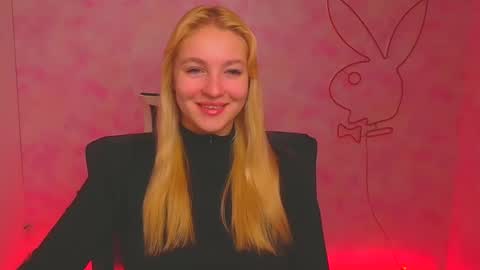 Melanie online show from December 3, 2024, 6:48 am