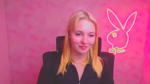 Melanie online show from September 19, 2025, 5:53 am