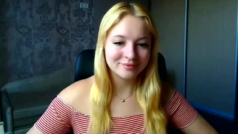 Melanie online show from June 12, 2026, 5:28 am