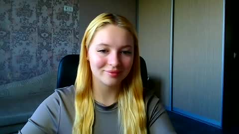 Melanie online show from June 27, 2026, 6:51 am