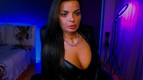 Milani online show from April 15, 2026, 5:31 pm