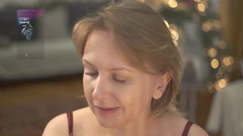 _million_dollarsmile online show from January 16, 2025, 10:21 am