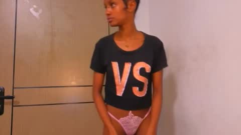 Mimi online show from April 18, 2026, 2:26 am