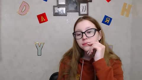 Snapshot of _miraterri_ chatting on February 28, 2025, 7:26 am Mira online show from February 28, 2025, 7:26 am