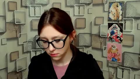 Snapshot of _miraterri_ chatting on November 22, 2025, 7:40 am Mira online show from November 22, 2025, 7:40 am