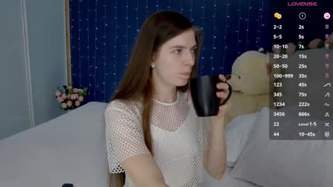 Victoria online show from February 1, 2025, 1:09 pm