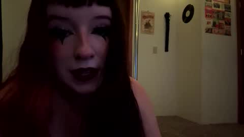 Snapshot of _miss_marie_ chatting on October 28, 2025, 8:22 pm _miss_marie_ online show from October 28, 2025, 8:22 pm
