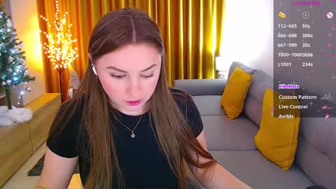 Mia online show from December 27, 2024, 12:12 pm