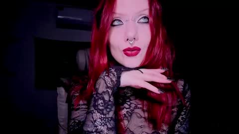 Snapshot of _misseva_ chatting on April 28, 2026, 11:21 pm Miss Eva. if anyone in NYK to fuck here is sissy sn - online show from April 28, 2026, 11:21 pm