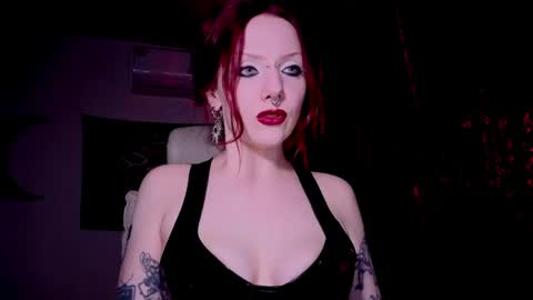 Snapshot of _misseva_ chatting on May 18, 2026, 8:36 pm Miss Eva. if anyone in NYK to fuck here is sissy sn - online show from May 18, 2026, 8:36 pm