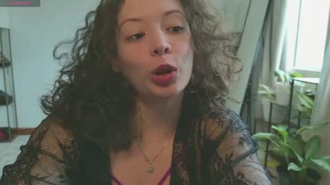 Snapshot of _missmariaa_ chatting on July 12, 2026, 7:49 pm Mara Independent model online show from July 12, 2026, 7:49 pm
