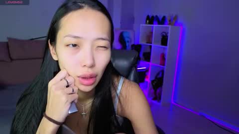  MIURA  online show from November 21, 2025, 12:54 am