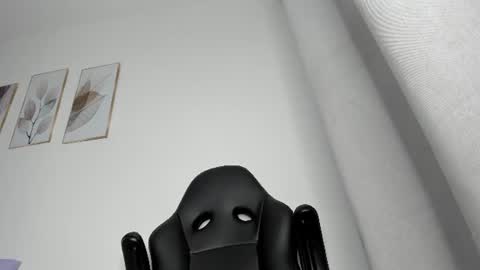 Snapshot of _molly_rosse_ chatting on July 7, 2026, 12:09 pm _molly_rosse_ online show from July 7, 2026, 12:09 pm